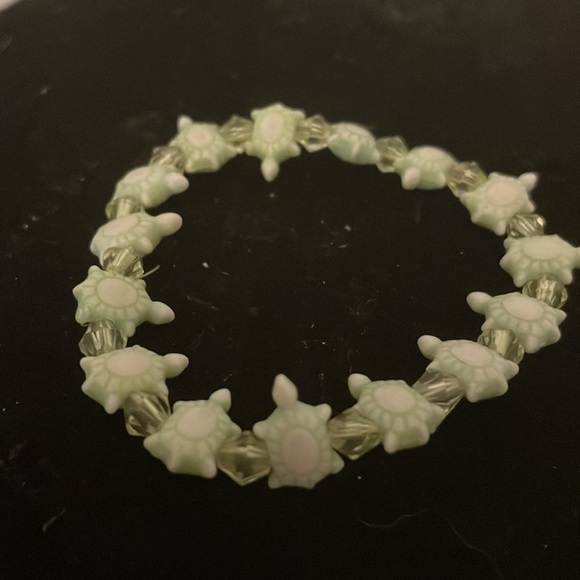 6” green beaded turtle beads stackable stretch bracelet w/30 turtles & beads - Picture 2 of 8